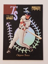 1996 Pinnacle Chipper Jones Team Spirit Insert Baseball Card Braves