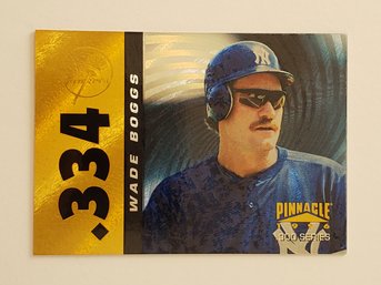 1996 Pinnacle Wade Boggs Starburst Parallel 300 Series Baseball Card Yankees