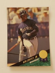 1993 Leaf Ken Griffey Jr. Baseball Card Mariners