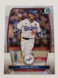 2023 Bowman Chrome Mookie Betts Mojo Parallel Baseball Card Dodgers