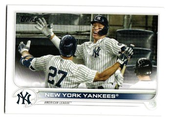 2022 Topps New York Yankees Team Baseball Card Judge / Stanton