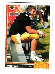 1991 Upper Deck Brett Farve Star Rookie Football Card Falcons