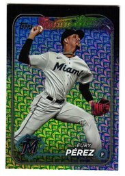 2024 Topps Eury Perez Future Stars Holiday Foil Parallel Baseball Card Marlins