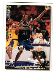 1995 Upper Deck Collector's Choice Kevin Garnett Rookie Basketball Card Timberwolves