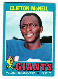 1971 Topps Clifton McNeil Football Card Giants