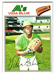 1977 Topps Vida Blue Baseball Card A's