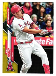 2020 Topps Update Mike Trout Active Leaders Yellow Parallel Baseball Card Angels