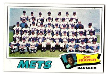 1977 Topps Mets Team Baseball Card