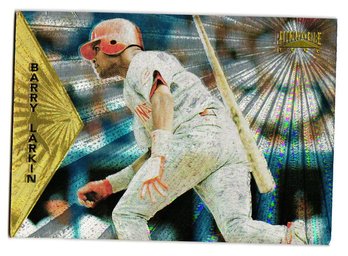 1996 Pinnacle Barry Larkin Starburst Parallel Baseball Card Reds
