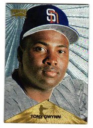 1996 Pinnacle Tony Gwynn Starburst Parallel Baseball Card Padres