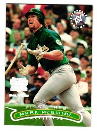 1996 Topps Stadium Club Mark McGwire Extreme Player Silver Parallel Insert Baseball Card Cardinals