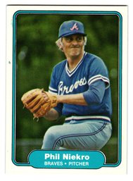1982 Fleer Phil Niekro Baseball Card Braves