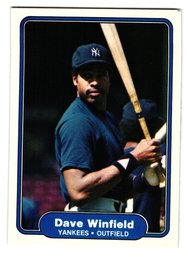 1982 Fleer Dave Winfield Baseball Card Yankees