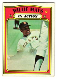 1972 Topps Willie Mays In-Action Baseball Card Giants