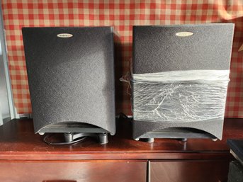 Velodyne Acoustics Velodyne DLS-R Series DLS-3750R Two Speakers