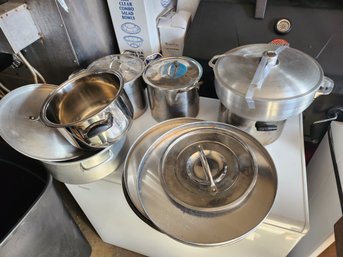 Pots And Lids Lot