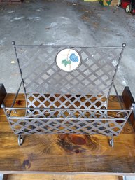 Metal Magazine Rack