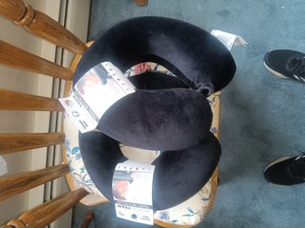 2 Lot Memory Foam Travel Neck Pillows