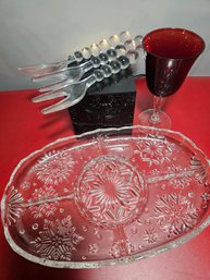 Clear Glass Serving Plate With Glass Serving Utensils, Ruby Red Cup