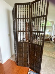 Paneled Ebony Room Divider W Spindles, 51 X84 (17 Panels)