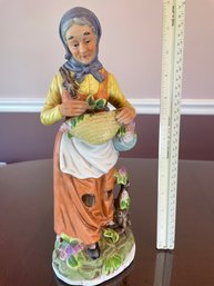 11inch Vintage Porcelain Old Peasant Woman Figurine, Taiwan