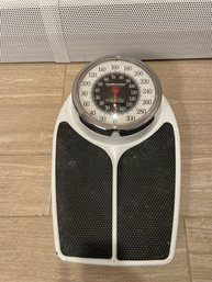 Bathroom Spring Scale