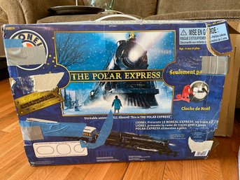 Lionel Polar Express Battery Powered Train Set