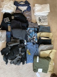 Lg Lot Of Mens Clothing: Large/36 - 2 Bathing Suits, Columbia Thermal Henley And Hat And Gloves