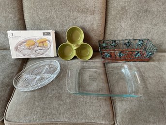 Lot Of Kitchen Serving And Cooking Plates Including Pyrex,  Libby & Harry And David