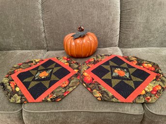 Halloween Ceramic Pumpkin And 2 Pumpkin Placemats