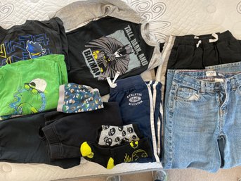 Boys Sz 10 Lot Of Clothing: Gymboree Sweats, Oshkosh Bgosh 10R, Batman Bball Shirt,