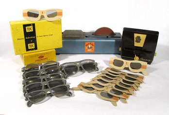 GROUP OF VINTAGE 3-D FILM AND PHOTOGRAPHY EQUIPMENT AND ACCESSORIES, CIRCA 1950s