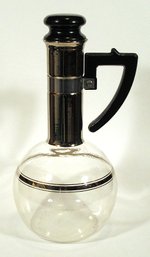 VINTAGE 'MODERN' CARAFE DESIGNED BY ERNEST LILJA FOR INLAND GLASS WORKS, 1940s - 1950s