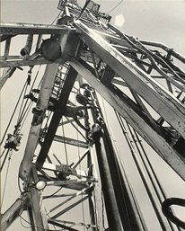 LARGE VINTAGE PHOTO OF AN INDUSTRIAL SCENE, MID 20TH CENTURY