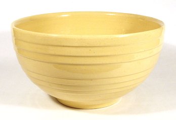 LATE ADDITION! LARGE VINTAGE YELLOWWARE MIXING BOWL BY MCCOY POTTERY, 12' DIAMETER, 1940s
