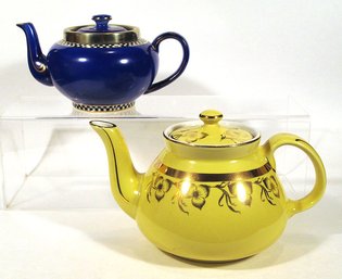 TWO VINTAGE TEAPOTS, EARLY-TO-MID 20TH CENTURY