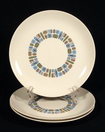THREE VINTAGE DINNER PLATES IN THE TEMPORAMA PATTERN BY CANONSBURG POTTERY, 1960s