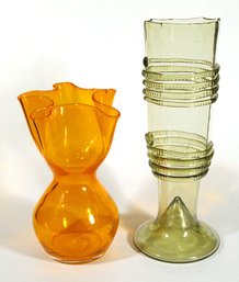 TWO VINTAGE COLORED BLOWN GLASS VASES, MID-TO-LATE 20TH CENTURY