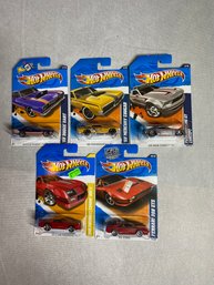 5 Hot Wheels Cars