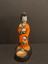 Japanese Kutani Porcelain Geisha Ash Tray