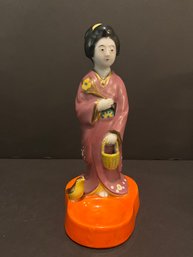 Porcelain Geisha Ashtray