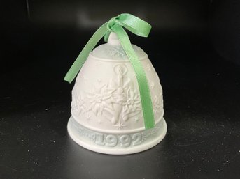 Vintage LLADRO 1992 Annual Christmas Bell Porcelain Ornament No. 15913