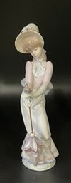 LLADRO Garden Song Lady With Bird On Her Hand #7618