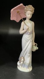 Lladro Garden Classic #7617 Collectors Society Girl W/ Umbrella & Flowers With Box