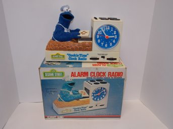 Retro Cookie Monster Alarm Clock IN BOX - Sesame Street
