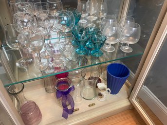 Bottom Shelf Glassware Lot (DR)