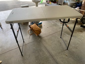 2x4 Folding Table With Telescoping Legs