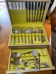 Rogers Brothers Silverplate Flatware In Box