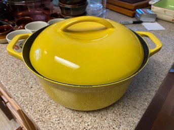 Cast Iron Color Cast Dutch Oven Made In Ireland