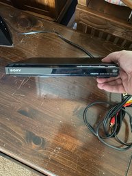 SONY DVD Player With HDMI Input